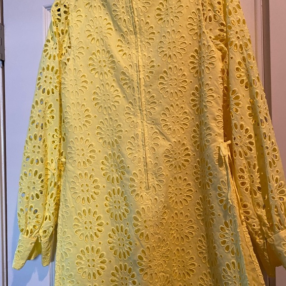 Lily Pulitzer Aisha romper size 00 - Picture 4 of 4